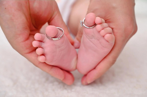 祁阳孕妇肚子隐隐作痛